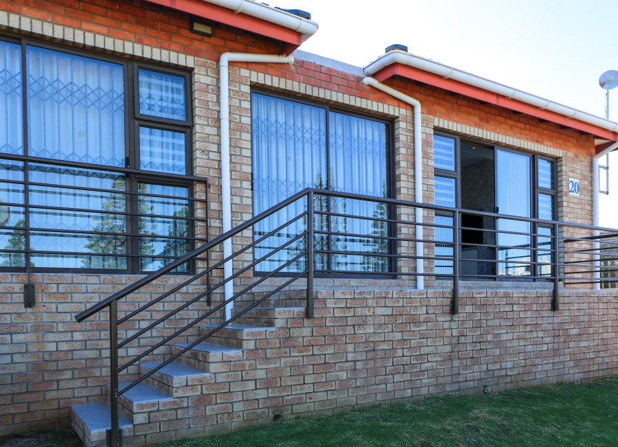 3 Bedroom Property for Sale in Wavecrest Eastern Cape